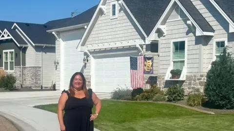 Might a US Interest Rate Reduction Stimulate the Housing Sector?